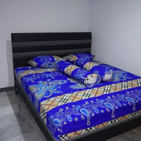 Villa Sabrina Bumi Ciherang Panjaweujan Экстерьер фото